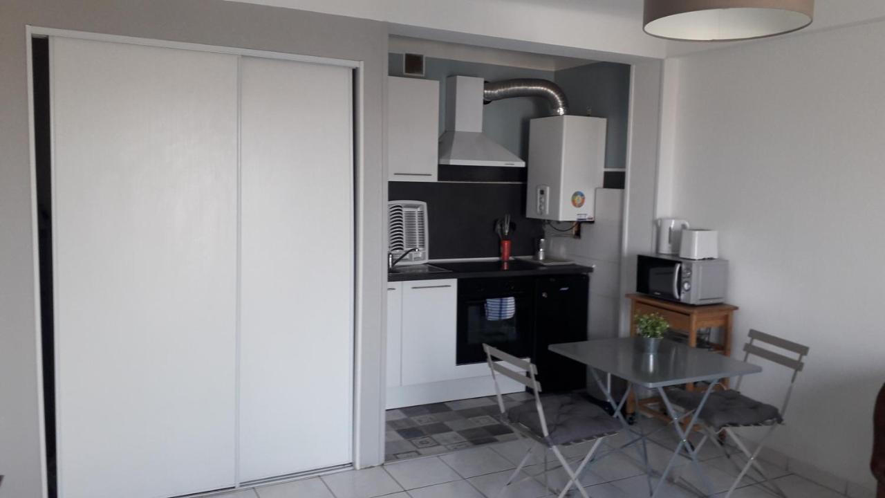 Residence D'Anjou - Grand Studio Avec Balcon Et Parking Privatif Perpignano Esterno foto
